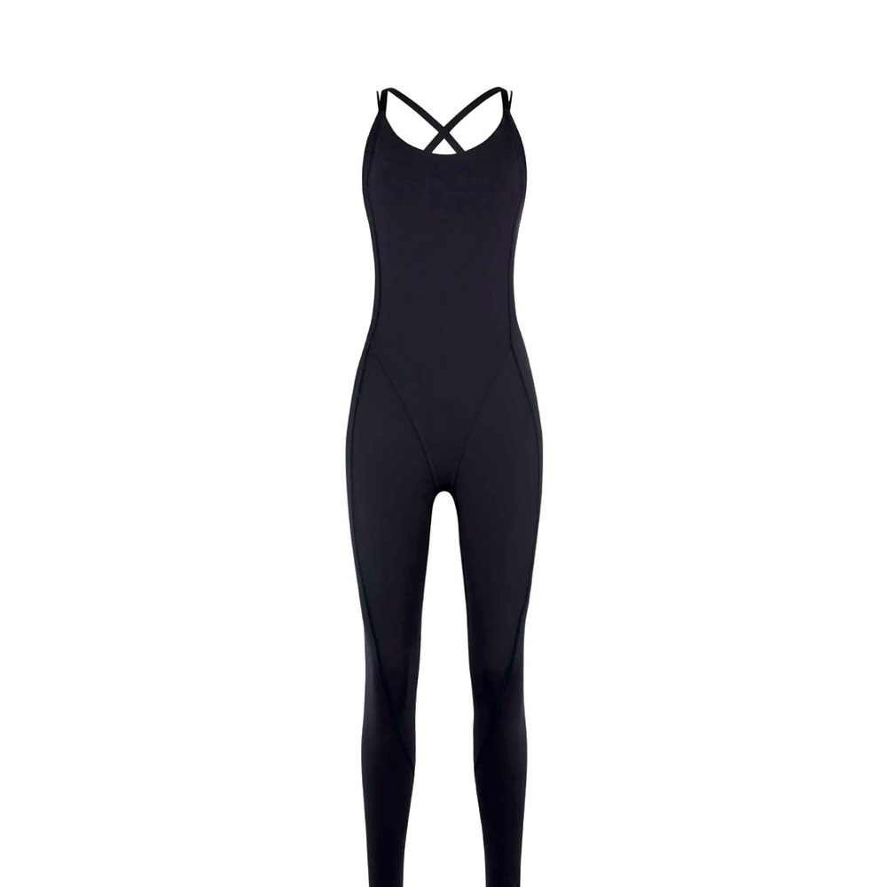 NWT - Savage X Fenty Curve Alert 🚨Jumpsuit
Size Medium